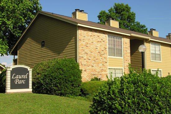 Laurel Parc Apartments